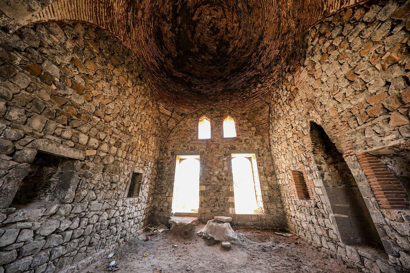 Şehzadeler Konağı “Sezai Karakoç Kültür Evi” oluyor Şehzadeler Konağı “Sezai Karakoç Kültür Evi” oluyor